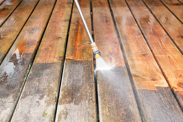 Professional Pressure Washing Services in Lake Of The Woods, IL